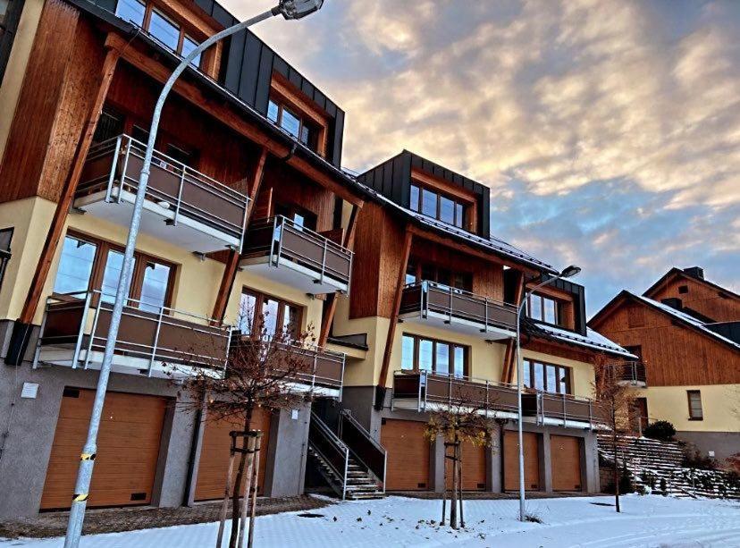 Apartament Apartman Na Vysine Vrchlabí Zewnętrze zdjęcie